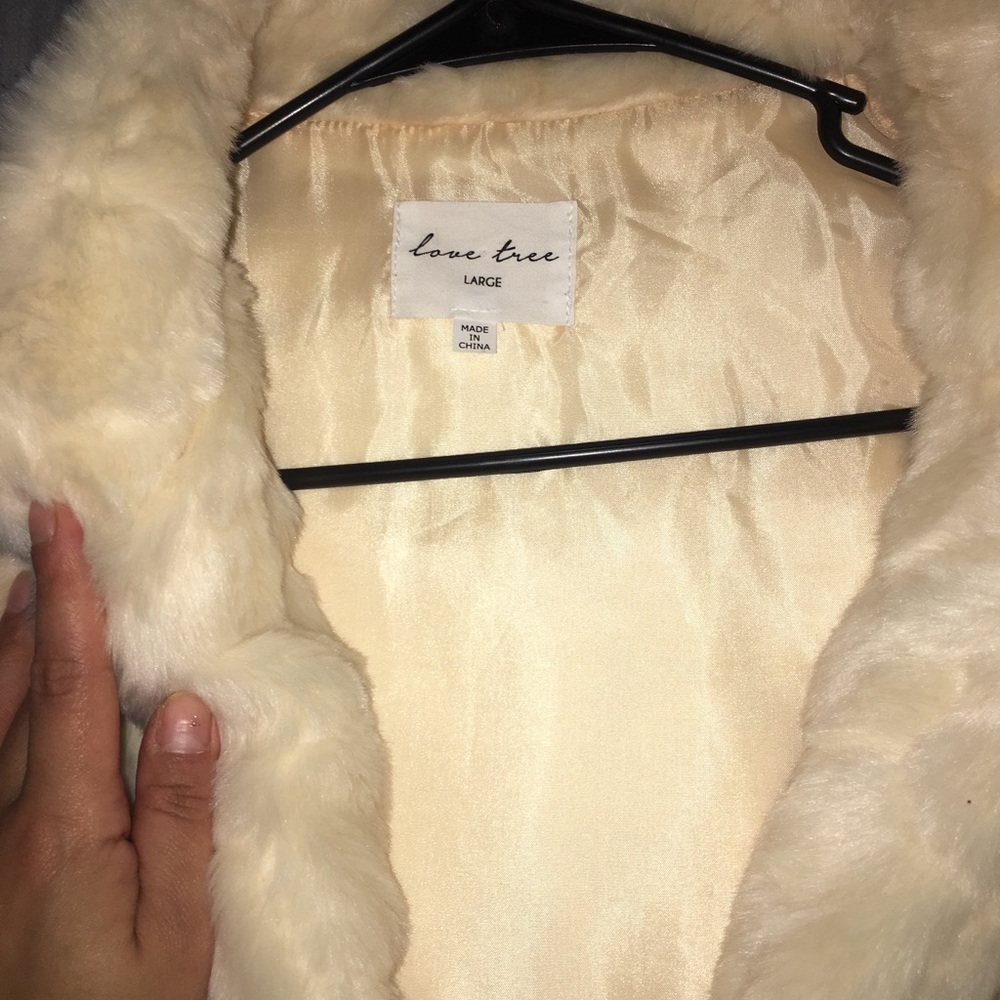 Fur vest